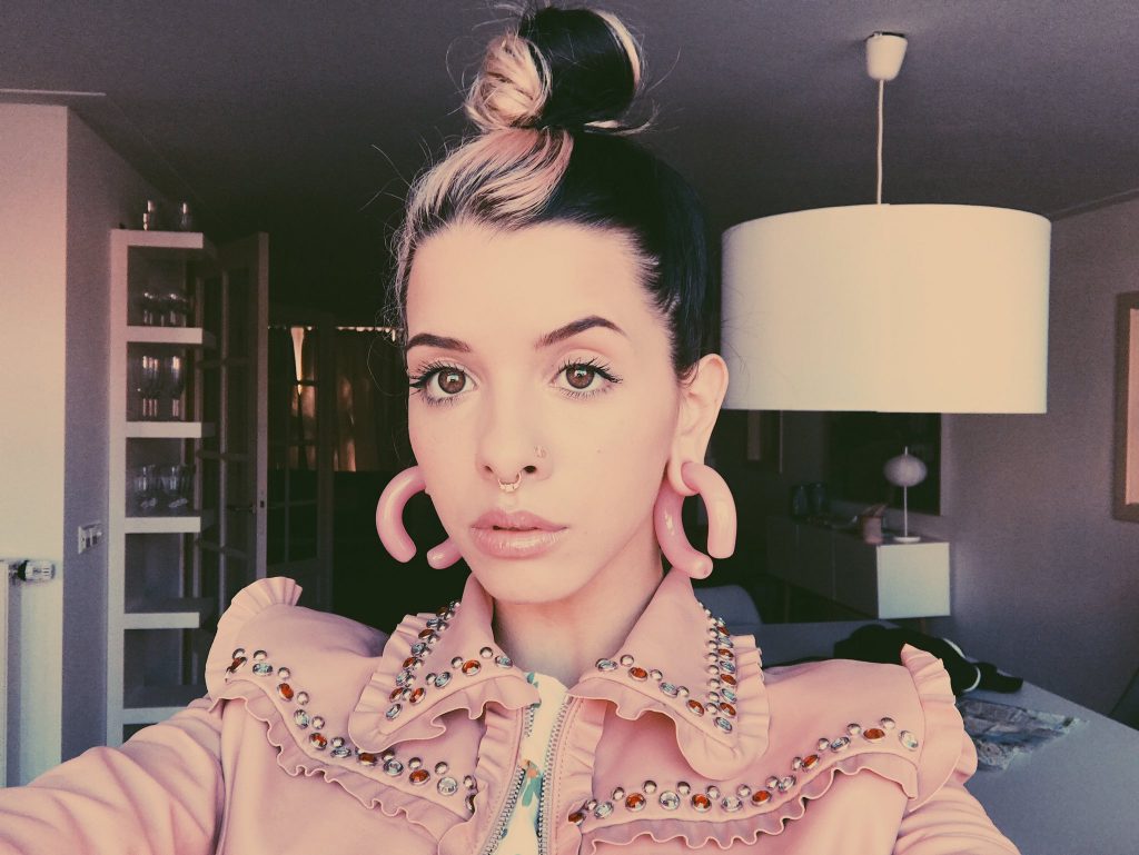 melanie-martinez-accused-of-rape-by-ex-friend-timothy-heller